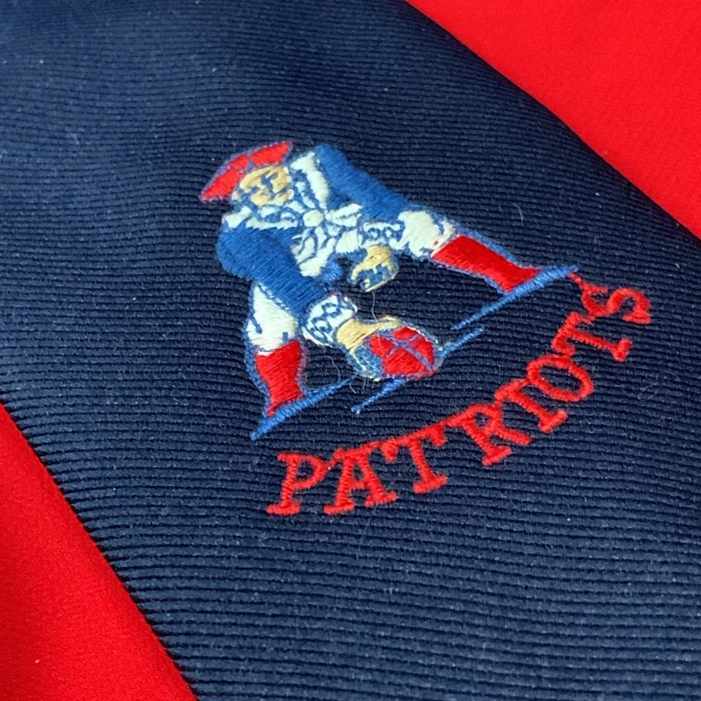 Esquire vintage Patriots tie!
